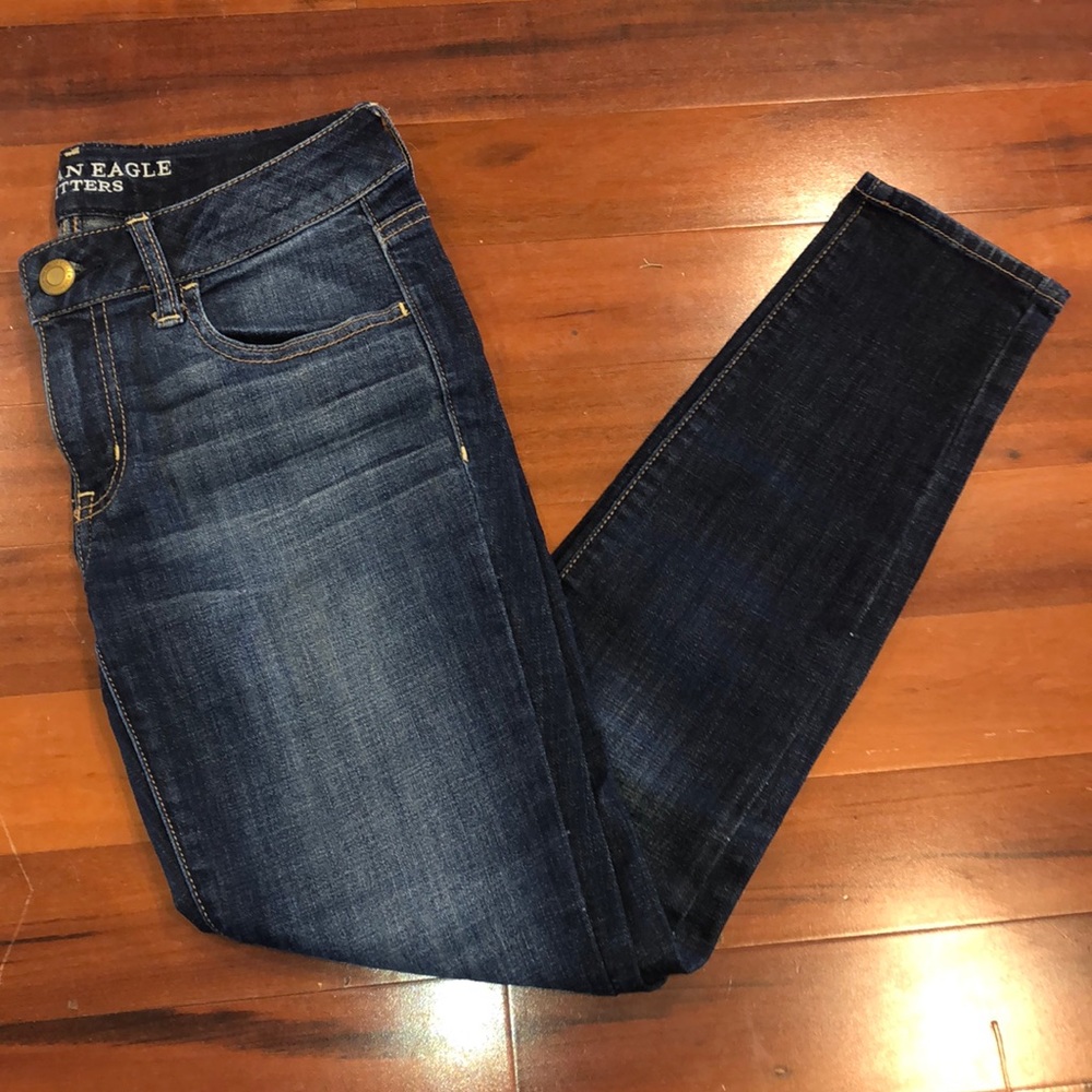 AE dark wash jeggings